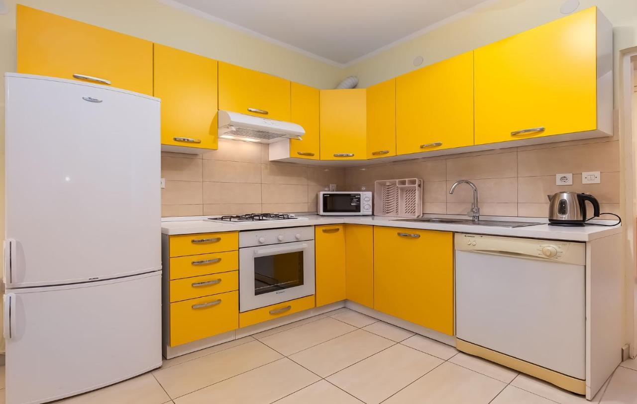 Apartments And Rooms Lago Рупа Екстериор снимка