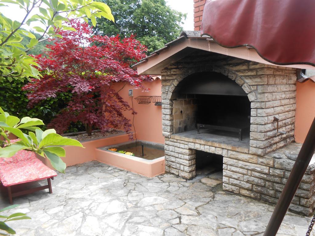 Apartments And Rooms Lago Рупа Екстериор снимка