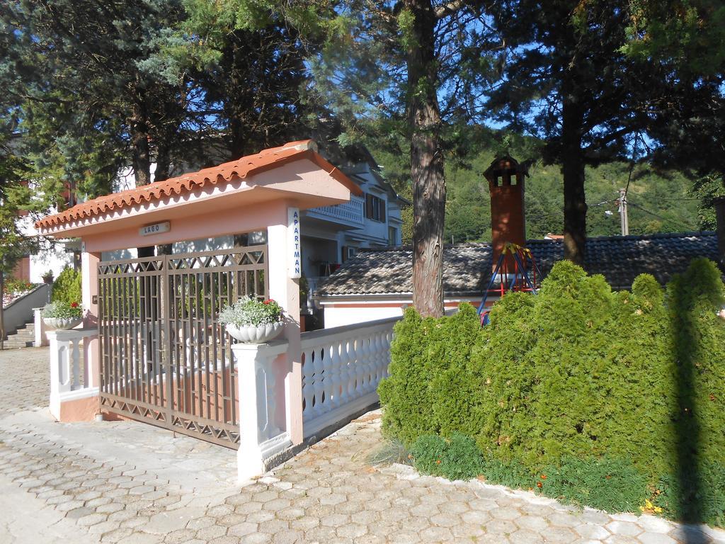 Apartments And Rooms Lago Рупа Екстериор снимка